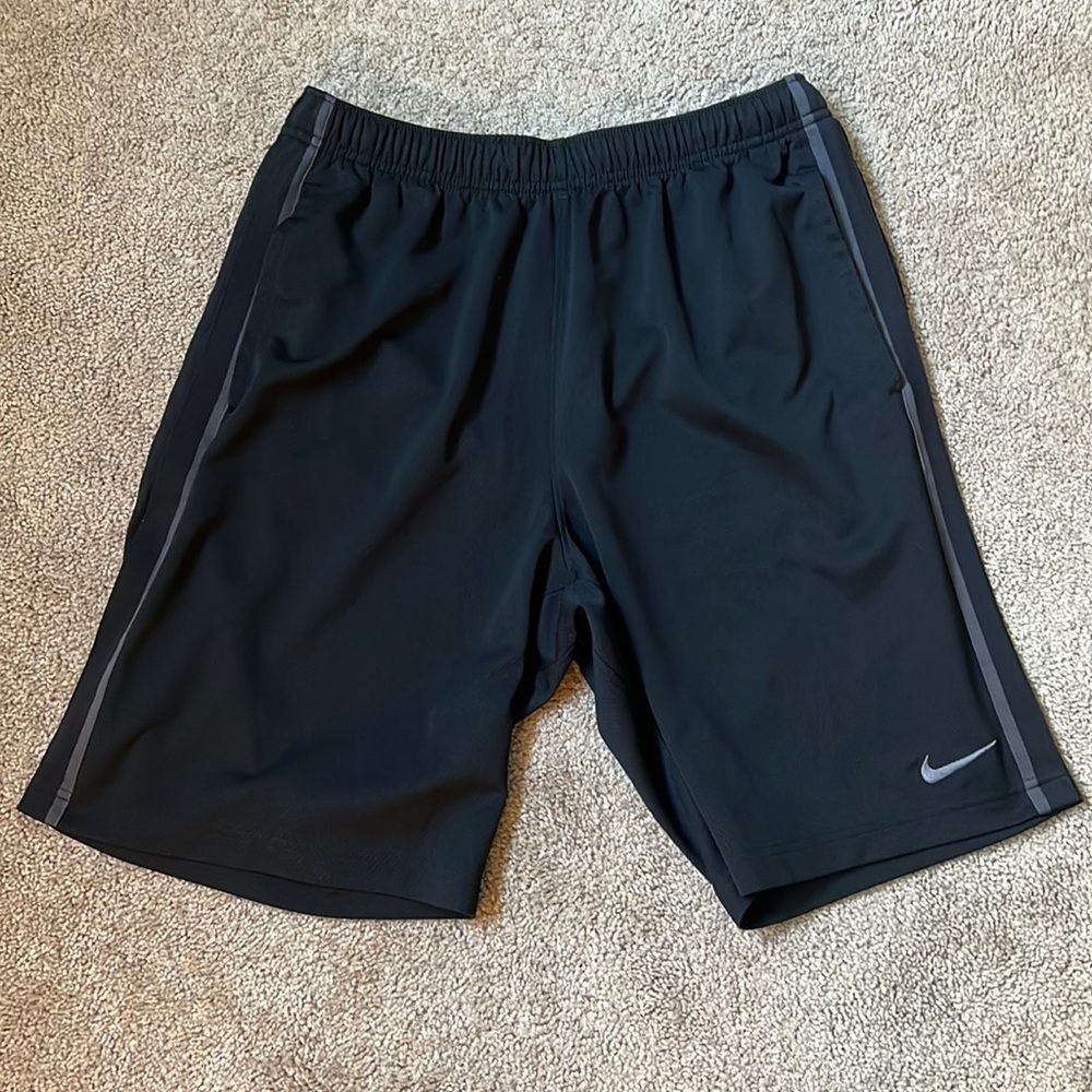 Basketball Nike shorts - Medium